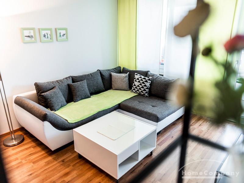 Simple standard -furnished flat for 1 person in Hamburg Lokstedt