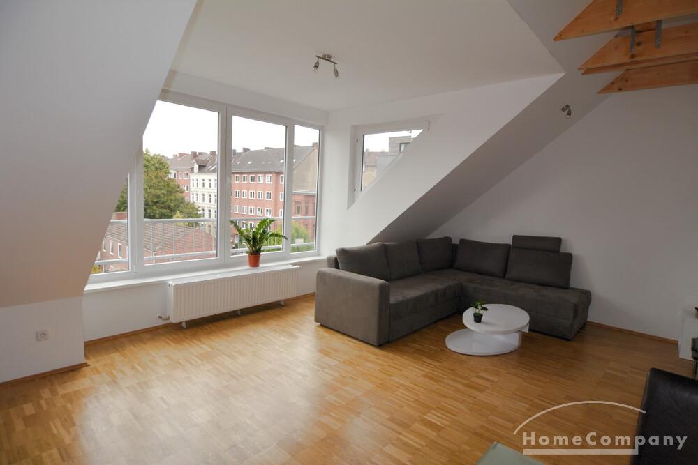 Great, central attic apartment in Kiel, furnished