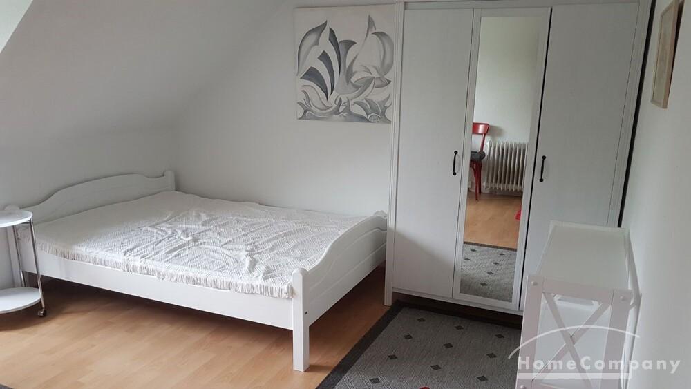 Bright room in Klausdorf- furnished