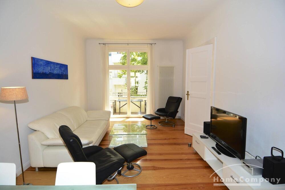 Renovated 3 room apartment in Charlottenburg, furnished