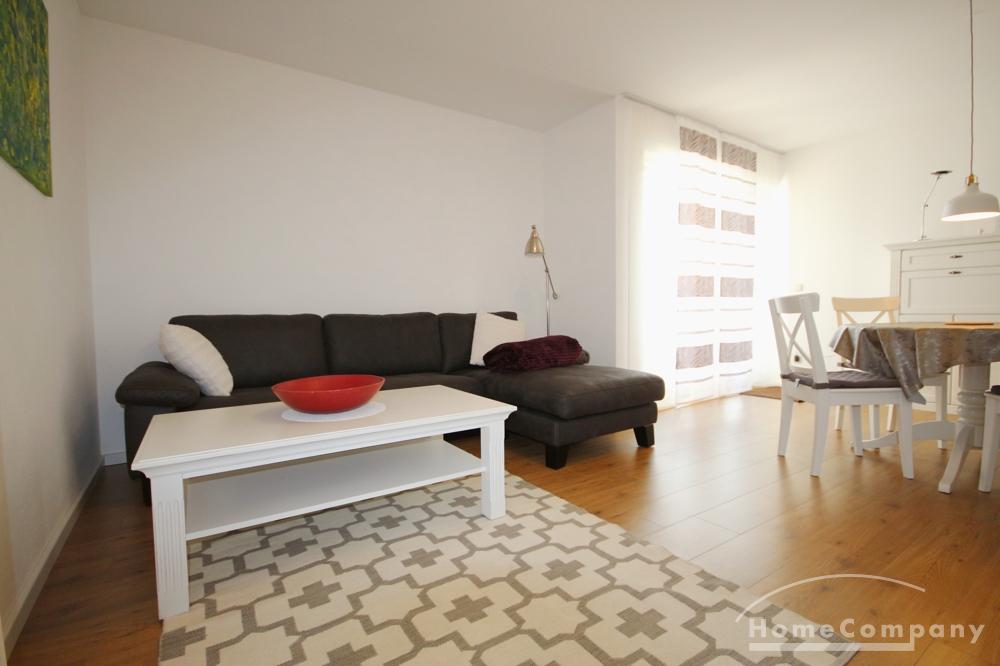**Saarbrücken, hochwertig neue renovierte 2 Zimmer Wohnung mit sonniger Terrasse + Stellplatz