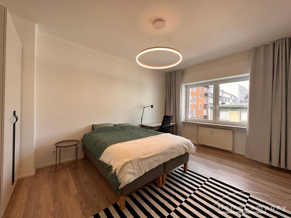 room / short-term rental / Alt-Saarbrücken