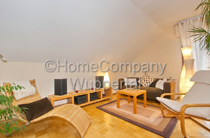apartment on higher floor / short-term rental / Wuppertal