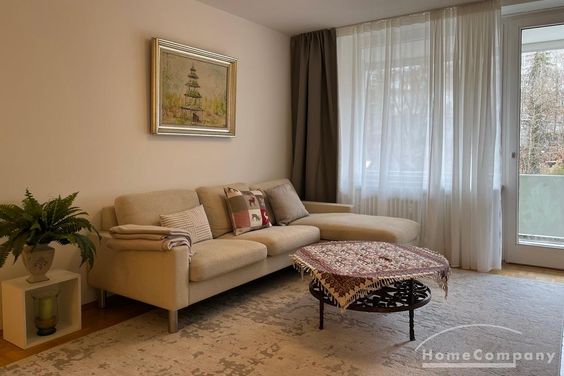 Erstbezug! Neu möblierte 3,5-Zimmer-Wohnung mit großem Balkon in Thalkirchen