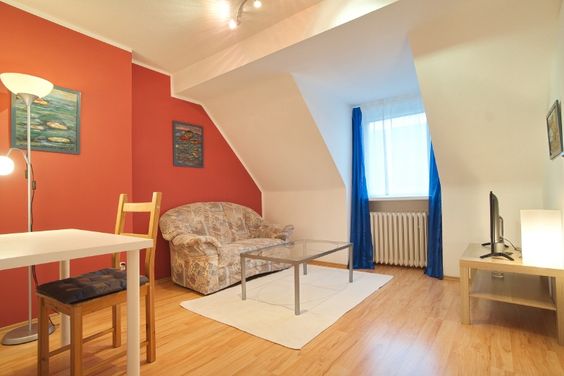 Mitten in Rüttenscheid: Möblierte Wohnung mit Komplettausstattung