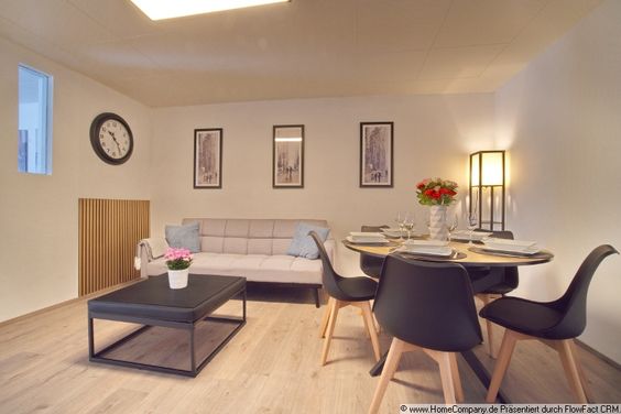 Helle, komplett möblierte Wohnung mit drei separaten Schlafzimmern – Ideal für mehrere Mitarbeiter