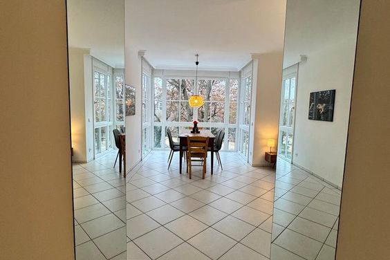 Exklusives möbliertes Wohnen in Schwabing – direkt am Englischen Garten