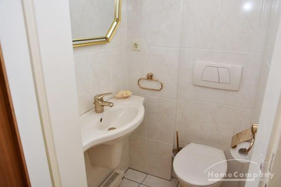 Gäste-WC EG