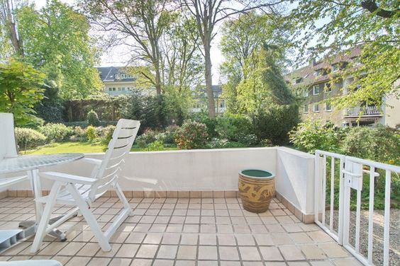 Wohnung mit wunderschöner Gartenterrasse, ruhige Lage im Südviertel, zwei Schlafzimmer