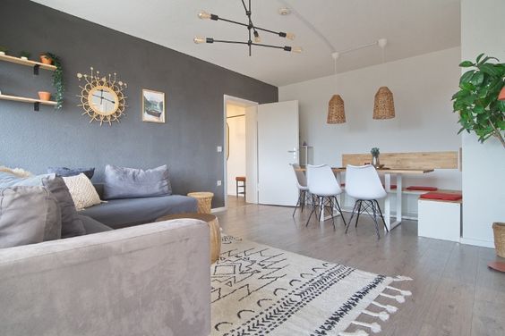 Bright, fully fitted and furnished two-bedroom apartment with balcony and internet access