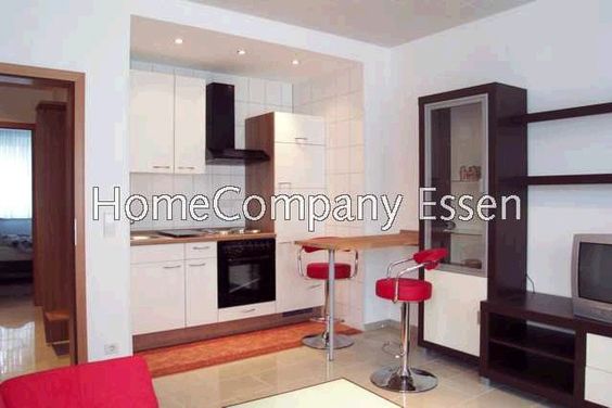 Furnished apartment with balcony, to the north of Essen city centre, for up to three people