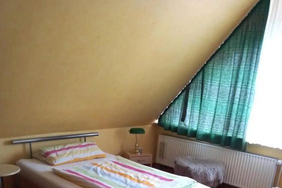 Schönes möbliertes Zimmer in Lübeck, Sankt-Lorenz-Nord