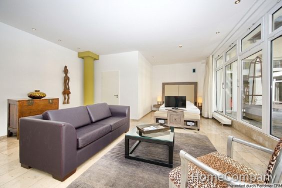 Exklusive Apartmentwohnung im Zentrum von Düsseldorf, Tiefgaragenstellplatz möglich!