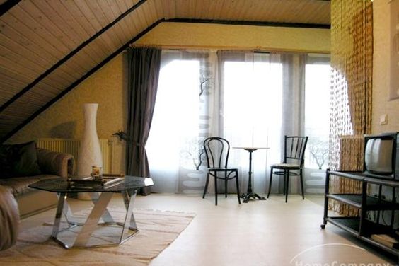 Dachgeschoss-Apartment in Troisdorf mit W-Lan!