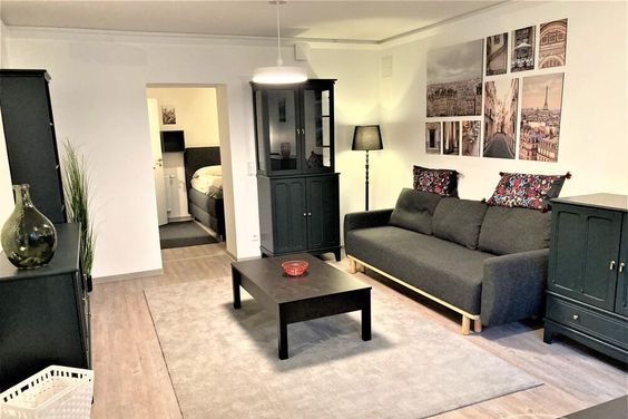 Möbliert/Furnished 2-Zimmer-Apartment in Dresden-Gruna max. 2 Personen
