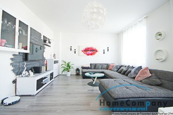 Modern apartment in Dortmund’s Hörde district, with lake view and inner courtyard patio
