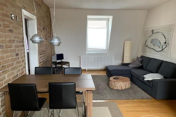 Bockenheim (8060381) –  Offenes, lichtdurchflutetes Apartment mit Dachterrasse und Badewanne