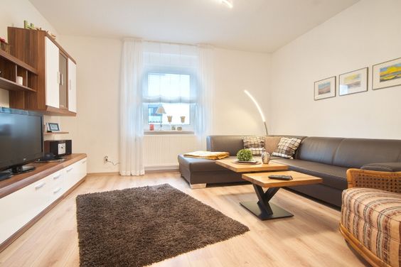 Bochum-Wiemelhausen: Ansprechend eingerichtete und komfortabel ausgestattete Wohnung inklusive Reinigungsservice und W-Lan