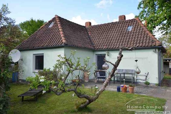 Alleinstehendes Haus mit 2 Zi.und Garten in Lesum