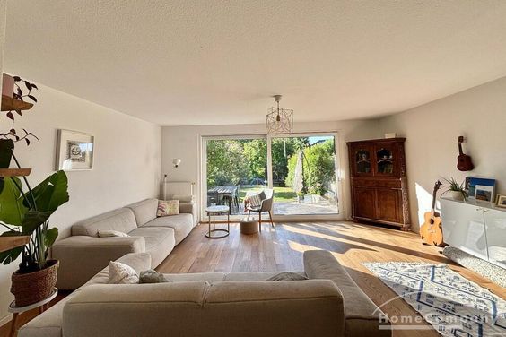 Bergen-Enkheim(8072192)Möbliertes Reihenhaus in    ruhiger Wohnlage