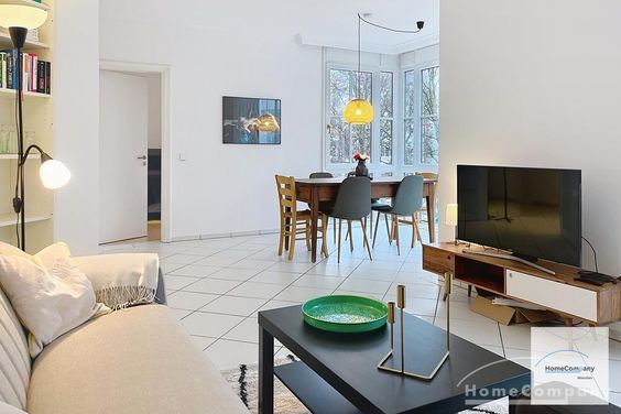 ***Exklusives möbliertes Wohnen in Schwabing – direkt am Englischen Garten