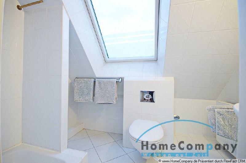 Badezimmer-DG-Ansicht