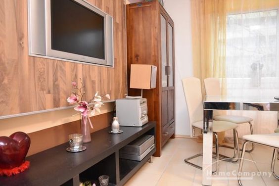 Ricklingen, Modern möblierte Wohnung im Erdgeschoss