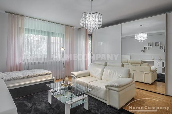 Neu möbliertes 1-Zimmer-Apartment in Gröbenzell