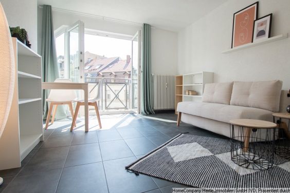 Modern und angenehm möbliert in zentraler Lage für 6 -12 Monate in Freiburg,Oberau