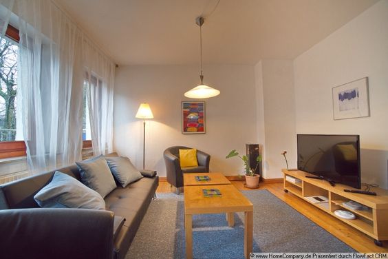 Große und gemütlich möblierte Wohnung mit ca. 75 qm Fläche mit einzigartigen Charme im Dortmunder-Süden.