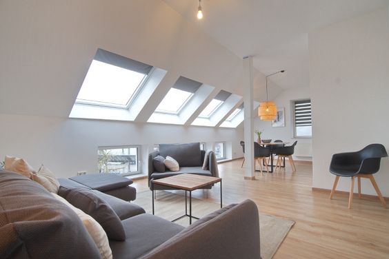 Bright, appealing, newly furnished apartment in the centre of Recklinghausen – ideal for two or three students, colleagues or a family