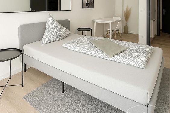 Modern möblierte 4-Zimmer-Wohnung in Germering