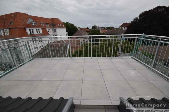 Erstbezug: 2-Zi.-Wohnung mit Dachterrasse im Zentrum