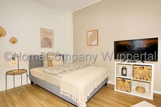 Apartment im Boho-Style mit neuen Möbeln und DSL-Zugang in der Südstadt, Nähe Universität