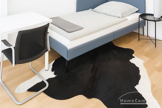 Modern ausgestattete 8 Zimmer-Wohnung in Neuhausen