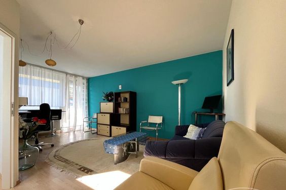Seckbach (8072075)
Gemütlich möbliertes Apartment in unmittelbarer Huthparknähe