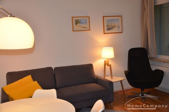 2 Zi.Whg., möbliert, EG Mitte, mit Balkon