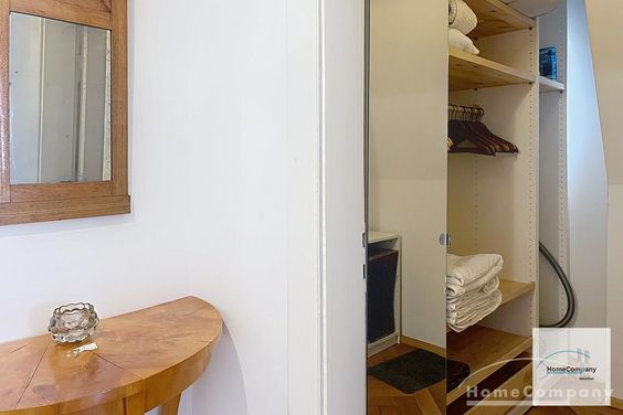 Möblierte,  attraktive 2-Zimmer Wohnung Nähe Rotkreuzplatz in München-Neuhausen