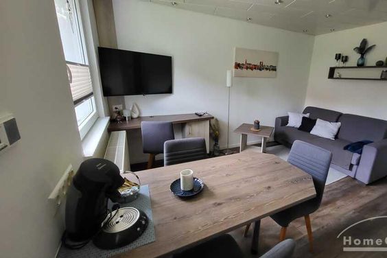 Schöne, renovierte 2 Zi.Whg., EG bzw. Hochparterre.