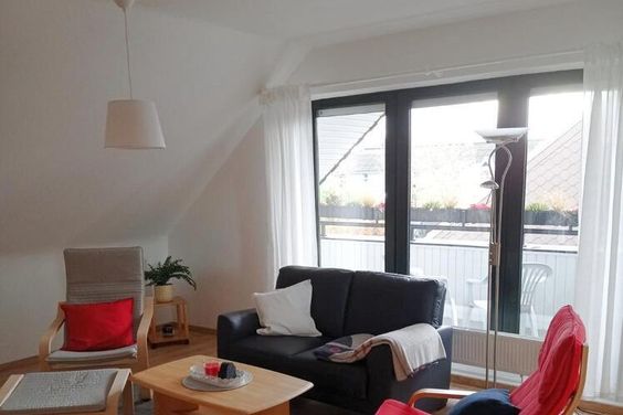 Helle, möblierte 2-Zimmerwohnung in Kiel – Klausbrook