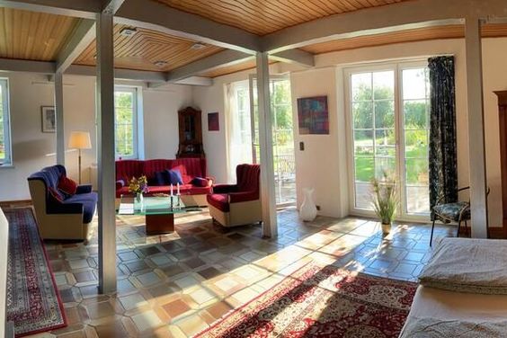 Schöne, möblierte Zweizimmerwohnung in Ruhwinkel