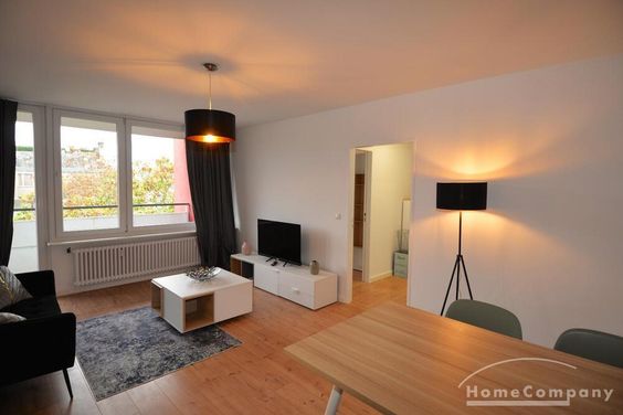 Helle 2-Zimmer-Wohnung in Moabit, möbliert