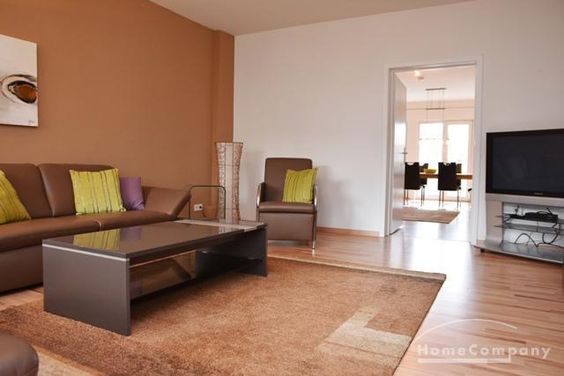 Zooviertel, Modernes Wohnen im 1.OG einer wunderschönen Stadtvilla mit 2 Balkonen