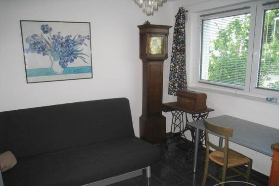 Döhren-Waldhausen-Seelhorst, Helles Zimmer im EG in Seelhorst – an Wochenendheimfahrer