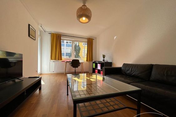 Nordend (8071251)-Voll möbliert & ausgestattetes 2-Zimmerapartment auf der Berger Straße