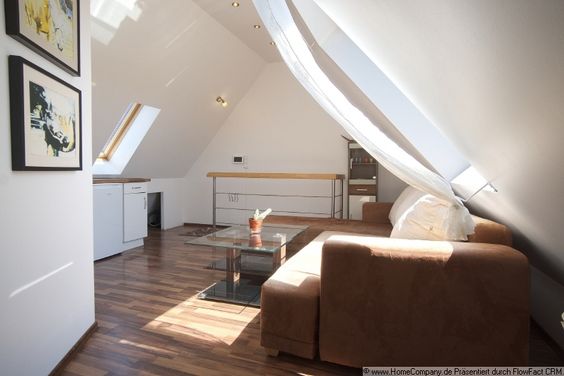 Dachgeschoßwohnung in einem Mehrfamilienhaus in ruhiger und zentraler Wohnlage von Castrop-Rauxel