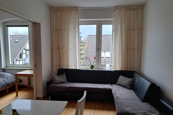 3 Zi.Whg., 2. OG, möbl.