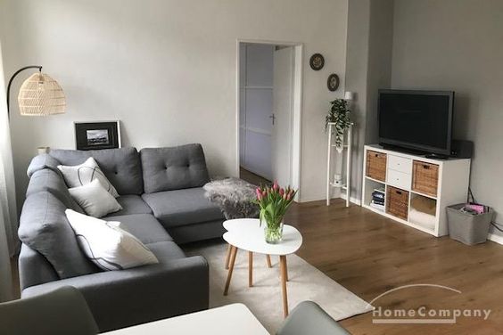 Sehr schöne, gemütliche 2 Zi.-Wohnung, möbliert, in guter Lage im Östlichen Ringgebiet.