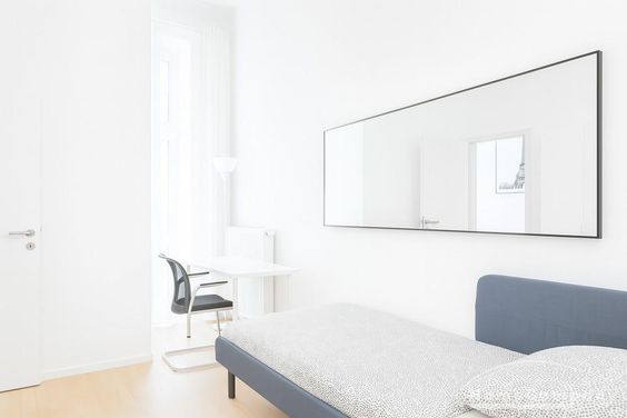 Modern ausgestattete 8 Zimmer-Wohnung in Neuhausen
