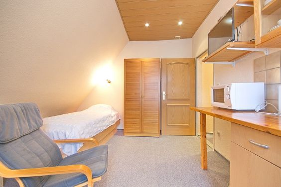 Apartment in ruhiger Lage unweit der Straßenbahn und A 52